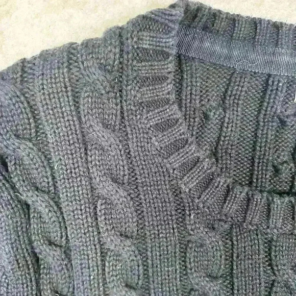 L.L. Bean Black Cozy Classic Cotton Cable Knit Sweater Women Med Petite Prepcore - Picture 4 of 8